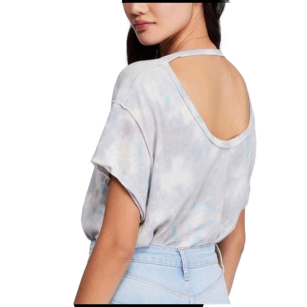 FREE People Tie Dye Cut Out Back Slouchy Boho Tee Size Large - Picture 4 of 14